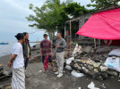 Menindaklanjuti Permohonan Bantuan rumah Akibat Bencana Alam ( Abrasi ) di sekitar pantai Desa Tukadmungga